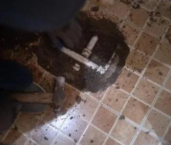 洛龙卫生间漏水维修公司为您分享下卫生间渗水如何处理及注意事项
