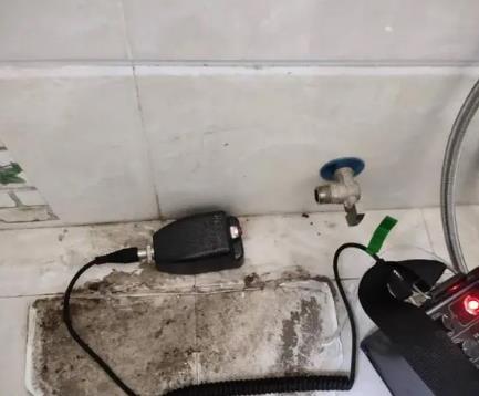 洛龙屋顶漏水维修公司分享下卫生间漏水的危害及解决方法